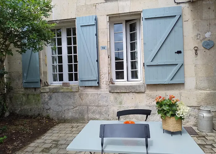 La De Perrine 3* Pierrefonds